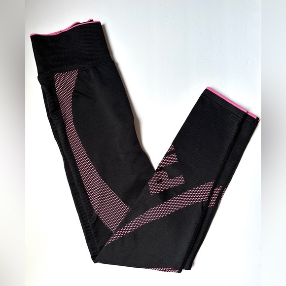 Victoria Secret | Pink Active Yoga Athletic Pants| Women’s S | Leggings Black - Picture 7 of 9